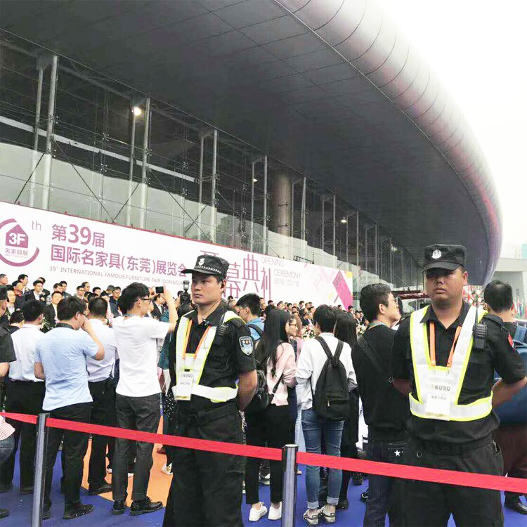 东莞体育馆执勤